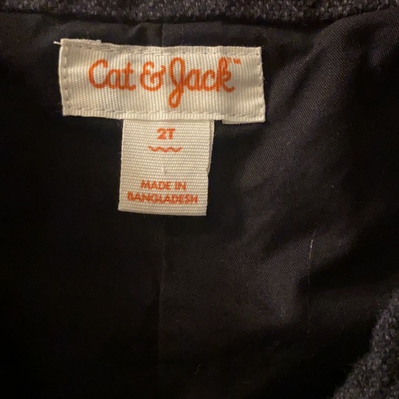 Gray vest - Picture 4 of 4